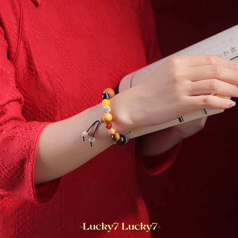 Eighteen Seed Bracelets – A Symbol of Inner Peace and Spiritual Strength