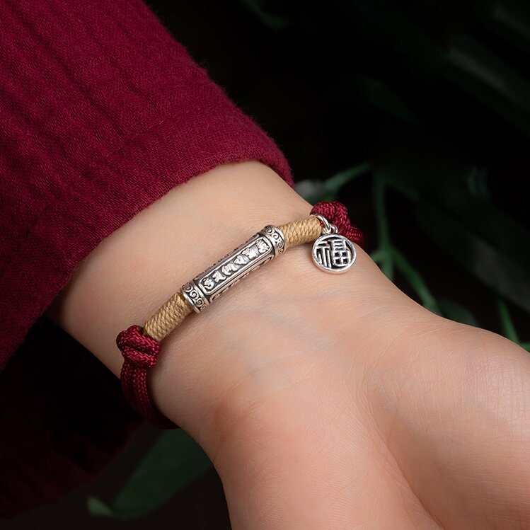 Tibetan Six Character Proverbs Red Rope Couple Bracelet - Protecting and Praying Style