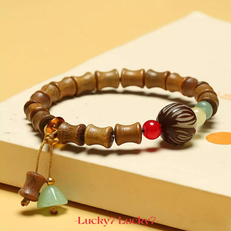 Green Sandalwood Lotus Bracelet – A Symbol of Harmony and Spiritual Awakening