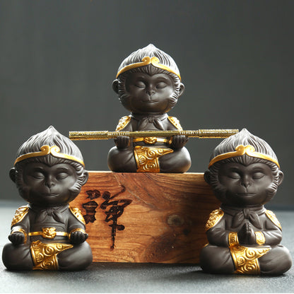 Chinese purple clay Wukong Ornaments/Tea Pet