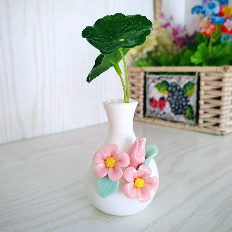 Mini Ceramic Flower Vase - Chinese Craftsmanship, Perfect for Dry Flowers & Aquatic Plants - Decorative Accent for Bookshelves & Offices